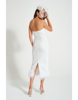 'TINA' Beyaz Straplez Tüy Detaylı Midi Elbise